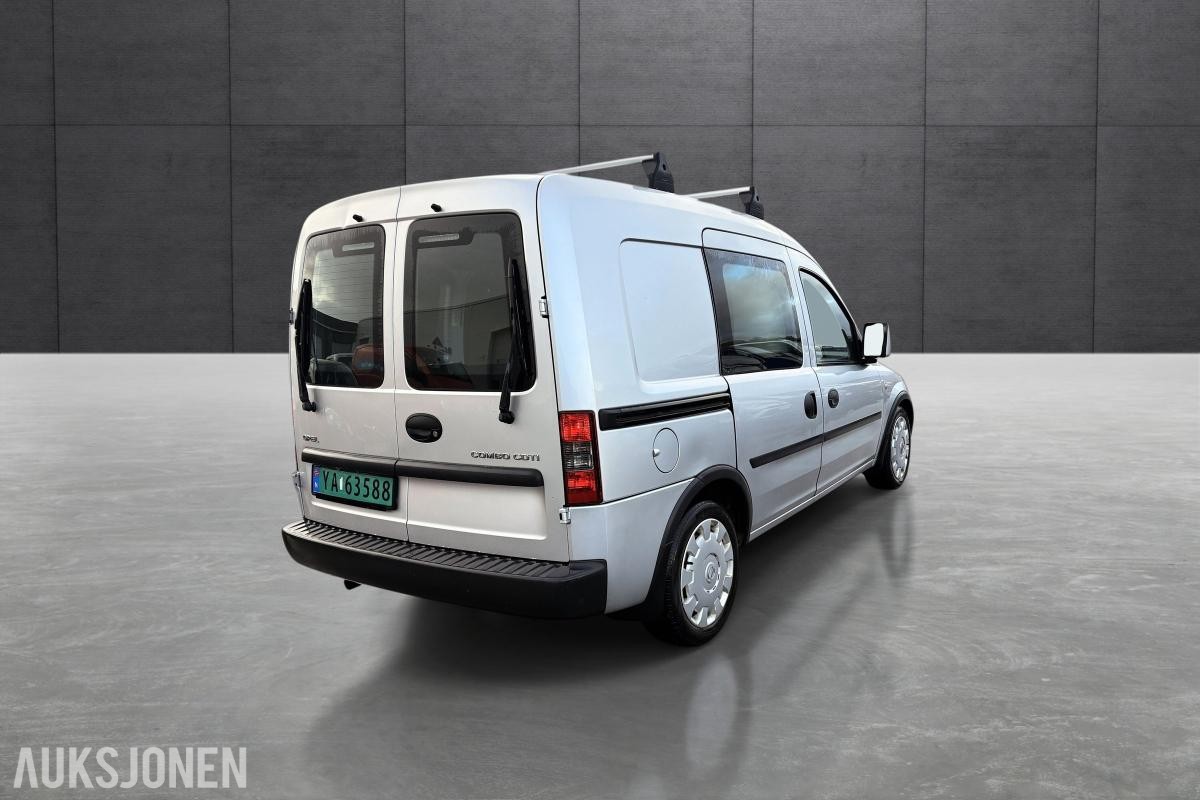 2011 Opel COMBO 1.2-75 D, KUN 83221 KM