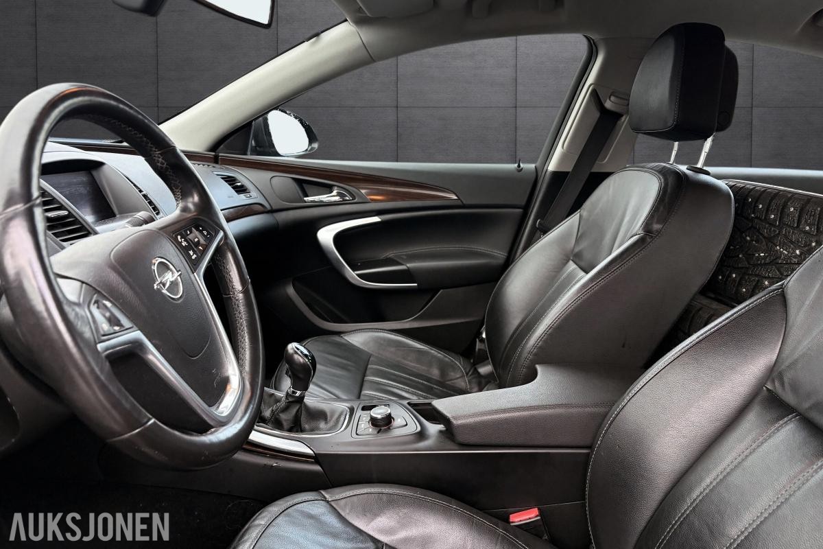 2009 OPEL INSIGNIA 2.0-131 D, KUN 123571 KM