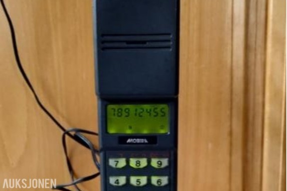 Nokia Mobira Cityman - gammel mobiltelefon fra 1980-tallet