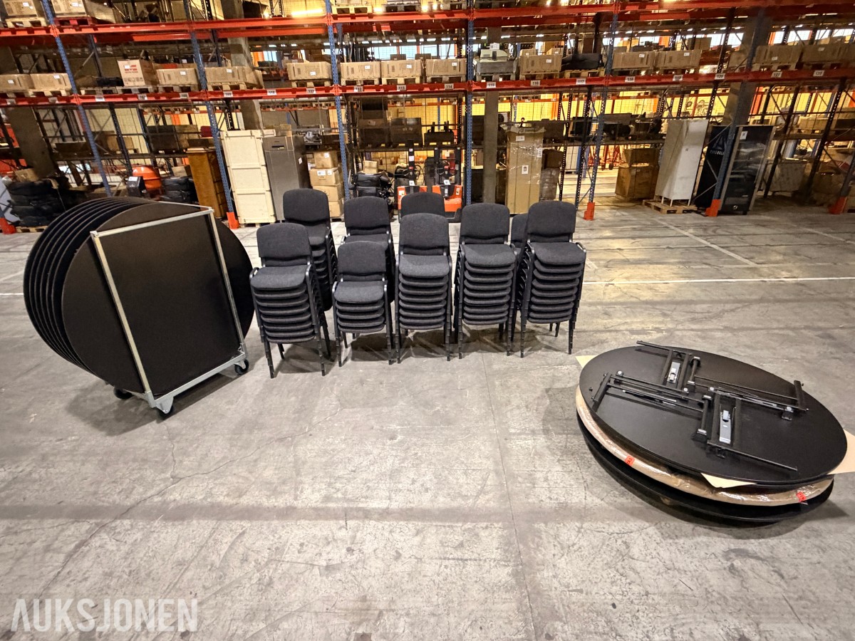 79 konferansestoler & 11 runde bankettbord med bordtralle