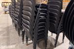 79 konferansestoler & 11 runde bankettbord med bordtralle