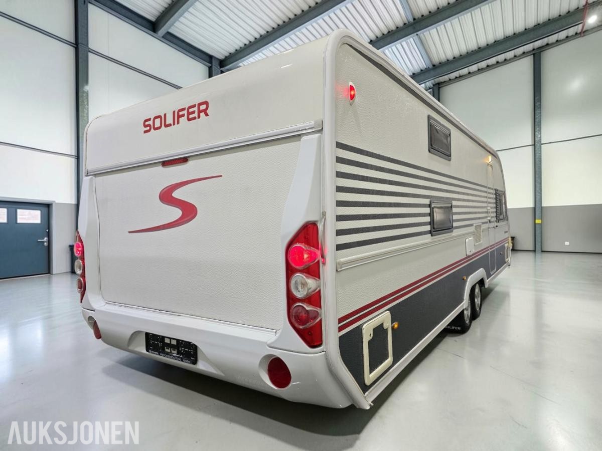 2011 Solifer 690 med køyer, dusj og solcelle - Campingvogn