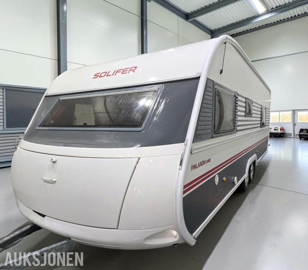 2011 Solifer 690 med køyer, dusj og solcelle - Campingvogn