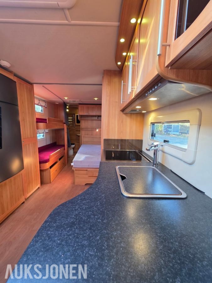 2011 Solifer 690 med køyer, dusj og solcelle - Campingvogn