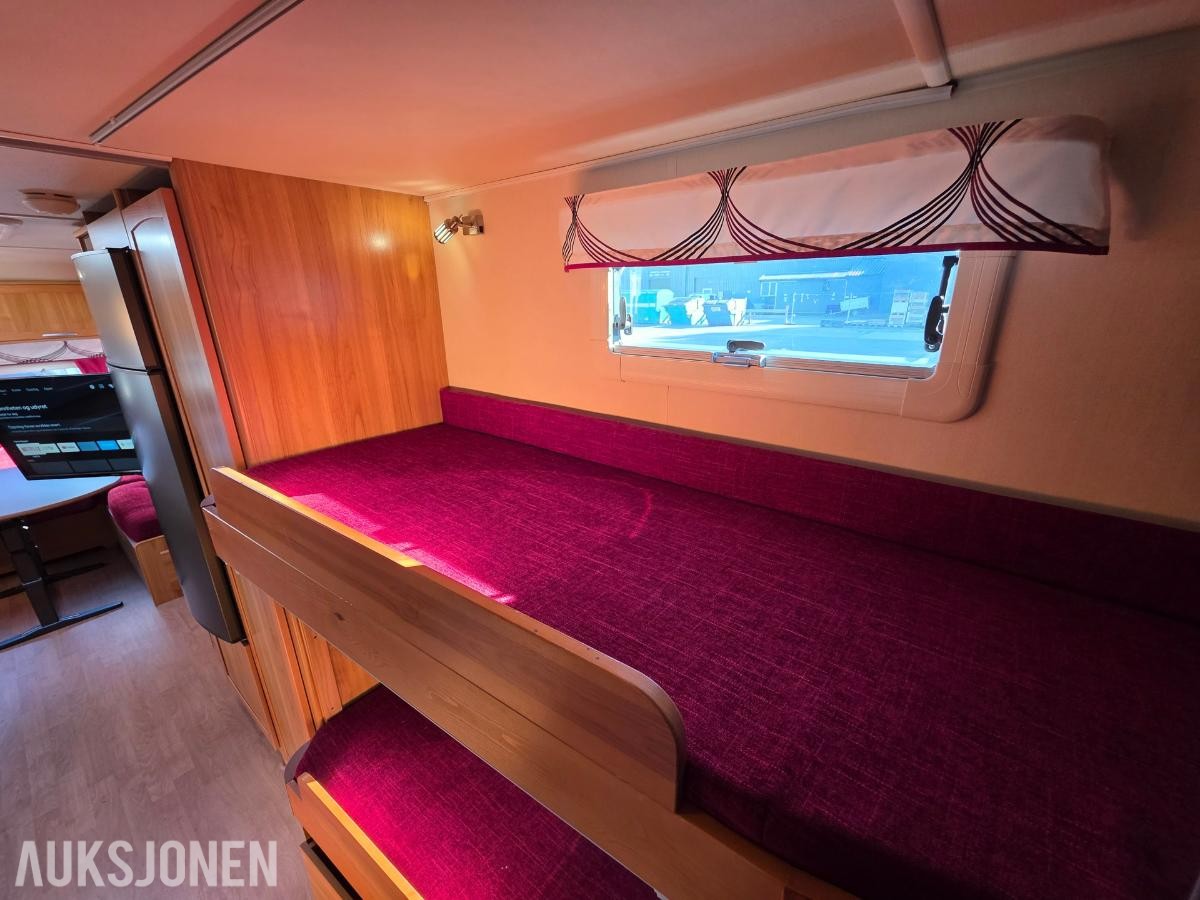 2011 Solifer 690 med køyer, dusj og solcelle - Campingvogn