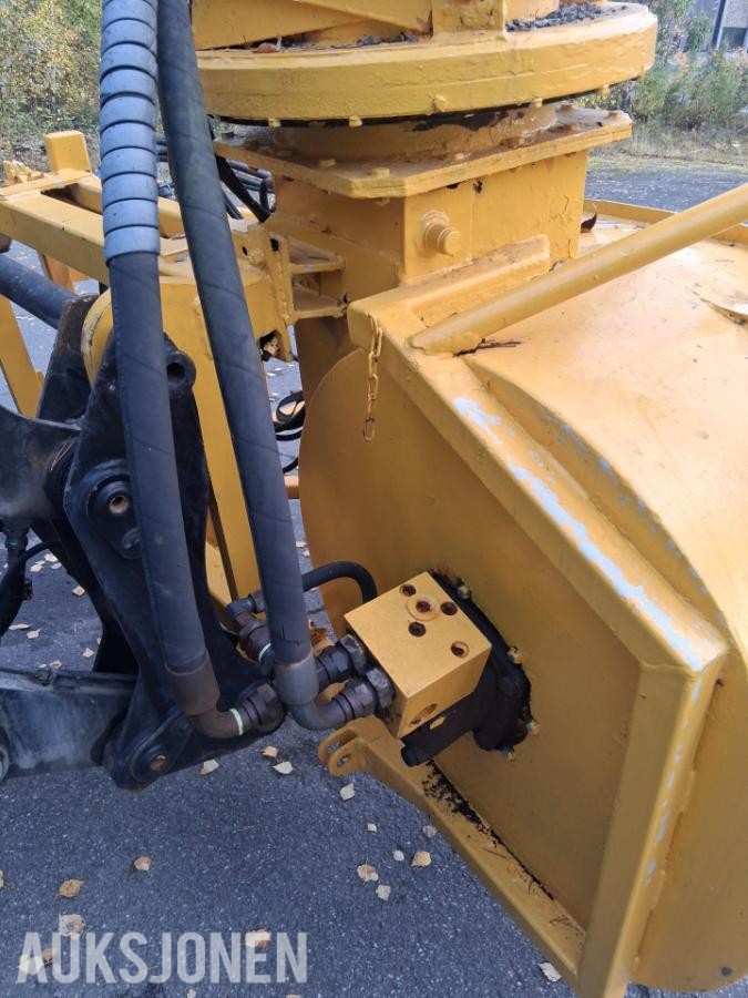 Øveraasen V90EHC Hydraulisk kantfres - MVA FRI