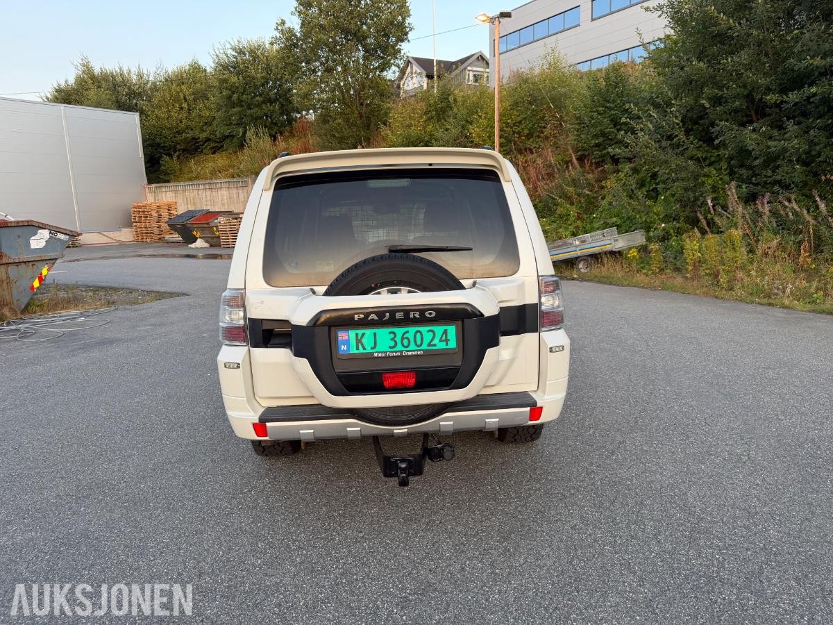2017 Mitsubishi Pajero 3.2-190 D 4WD, 197673km