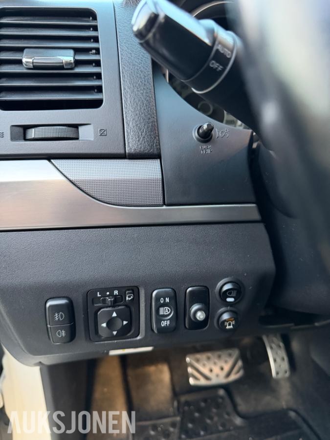 2017 Mitsubishi Pajero 3.2-190 D 4WD, 197673km