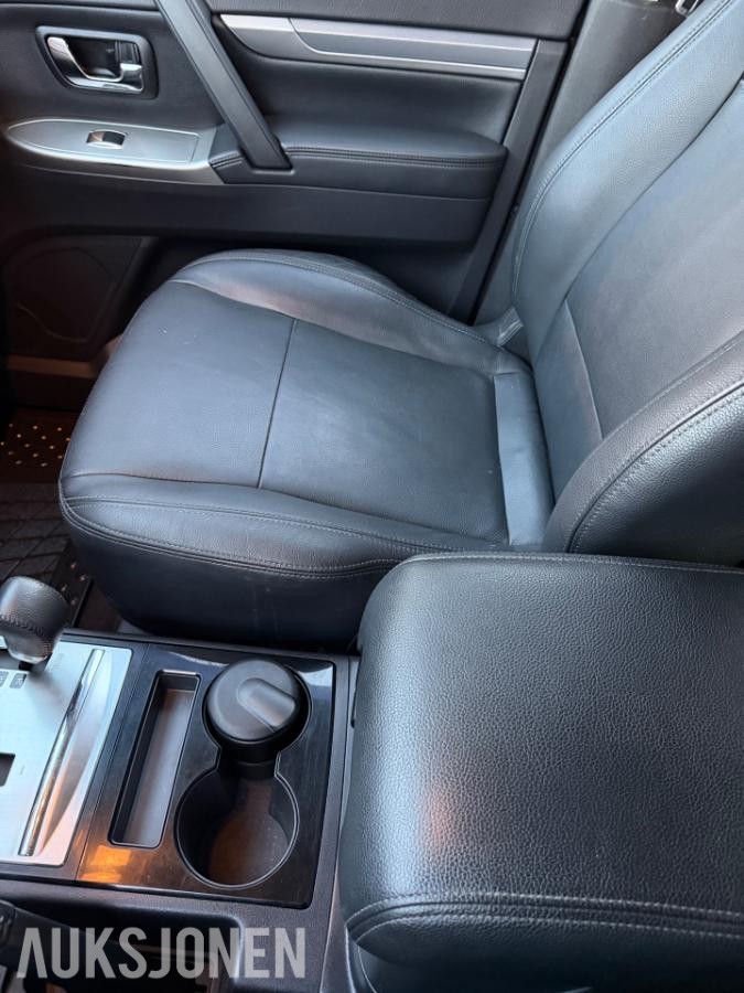 2017 Mitsubishi Pajero 3.2-190 D 4WD, 197673km