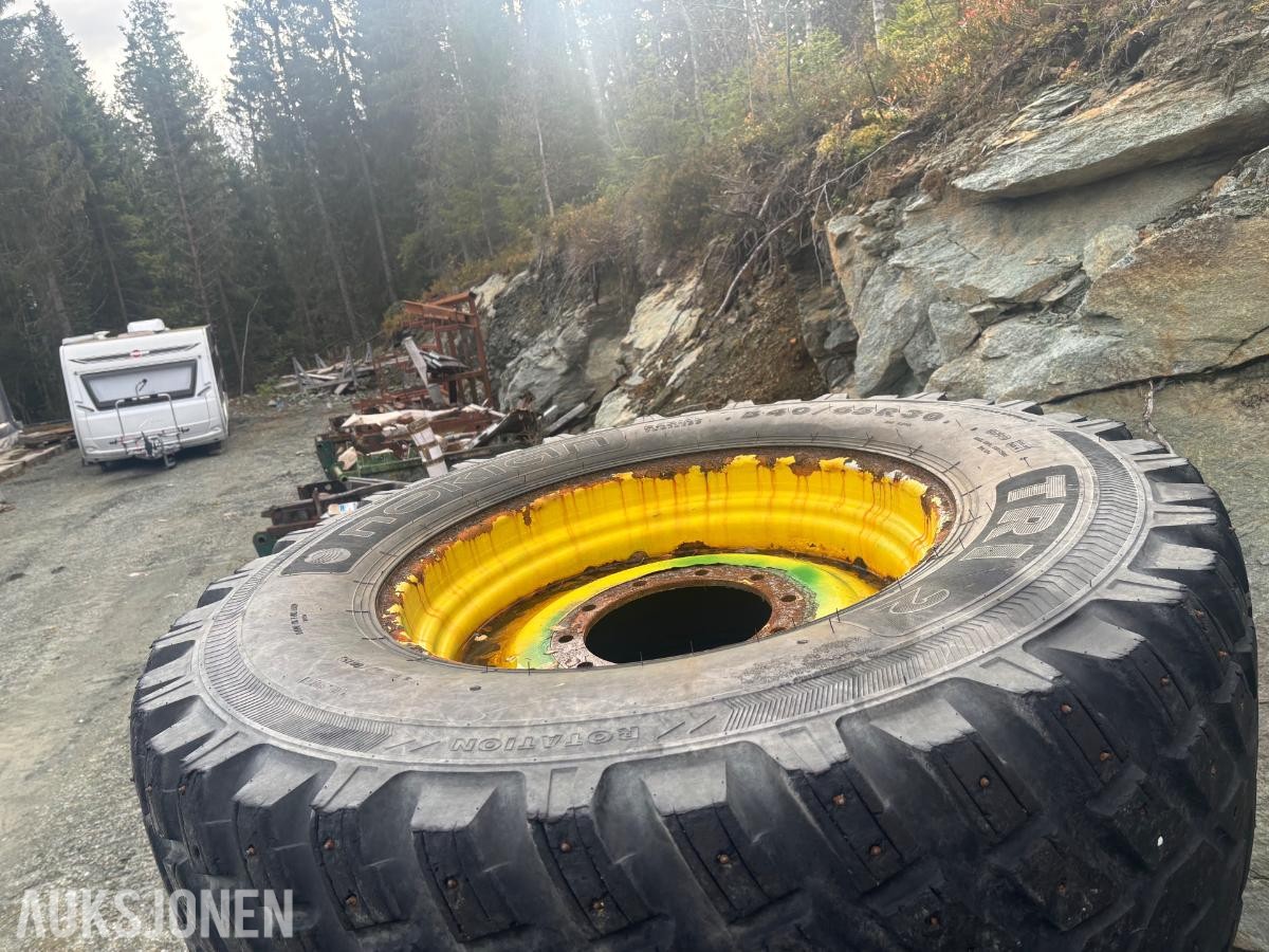 1900 Nokian Tri 2 traktordekk
