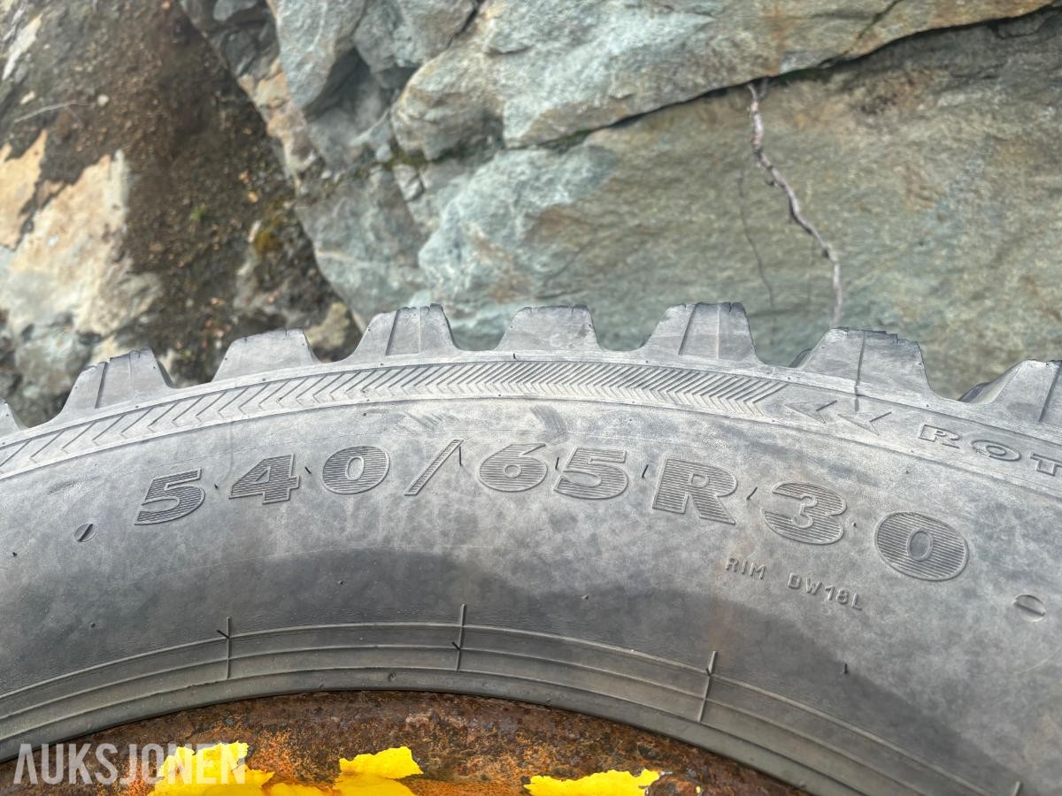 1900 Nokian Tri 2 traktordekk