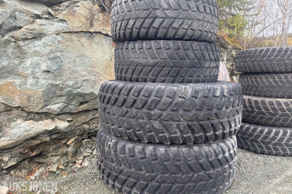 1900 Nokian Tri 2 traktordekk