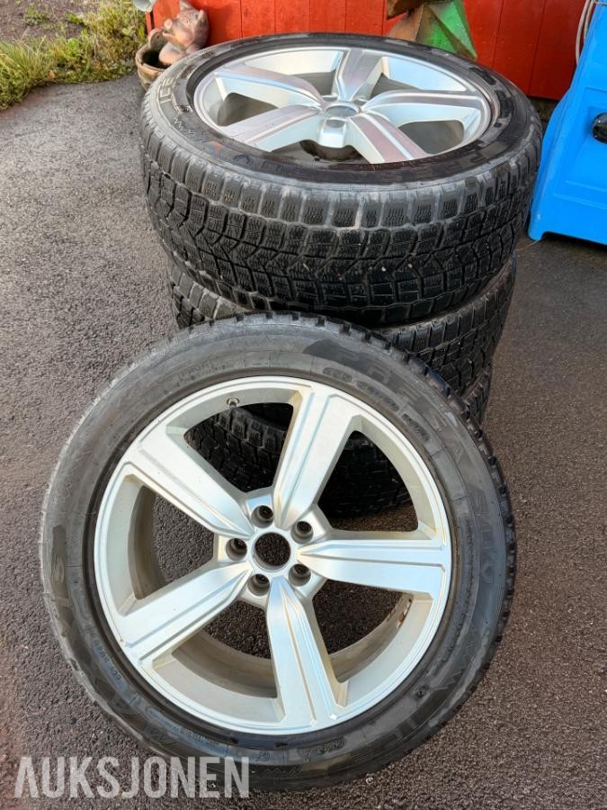 AUDI E-TRON DEKK 255/50R20 109Q