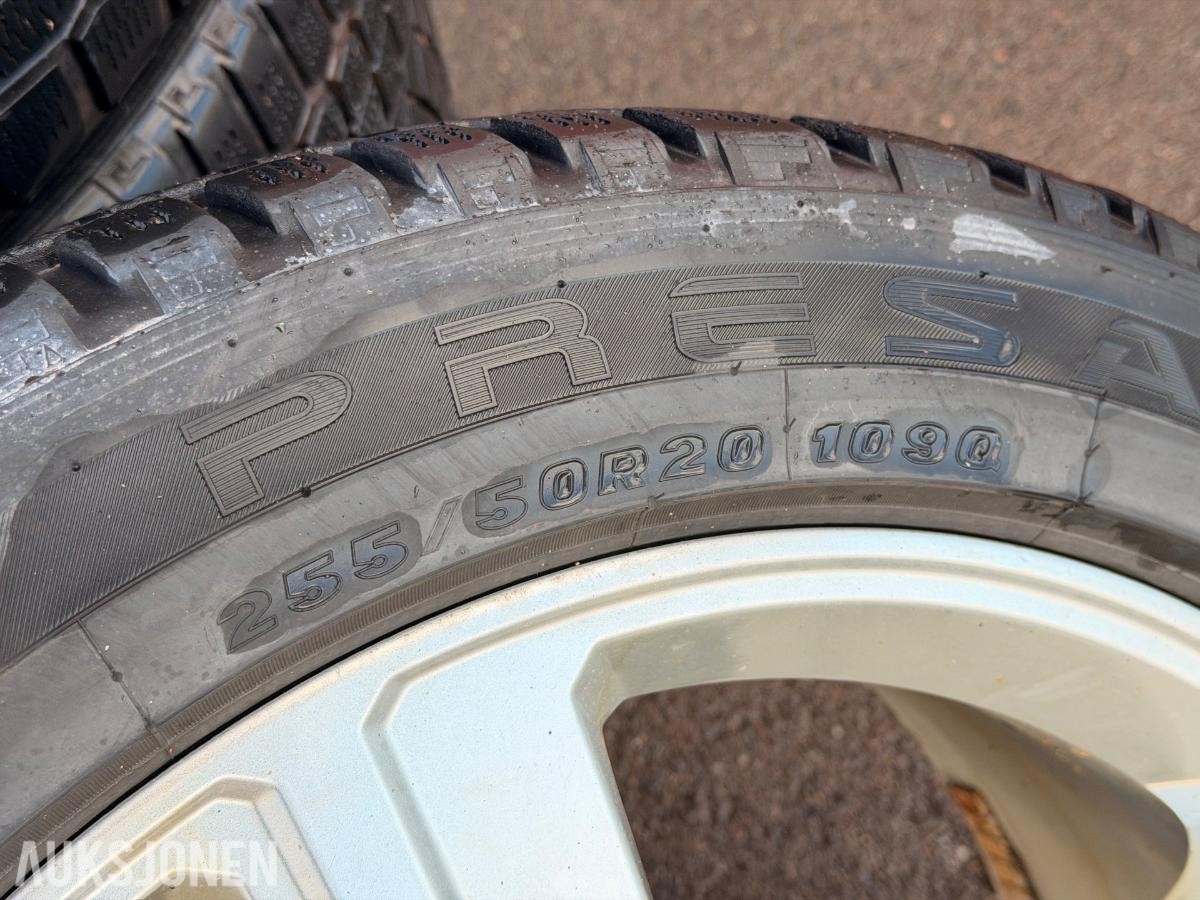 AUDI E-TRON DEKK 255/50R20 109Q