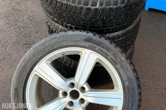 AUDI E-TRON DEKK 255/50R20 109Q