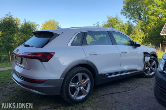 4x Piggfrie vinterdekk til Audi E-Tron 255/50R20 109Q
