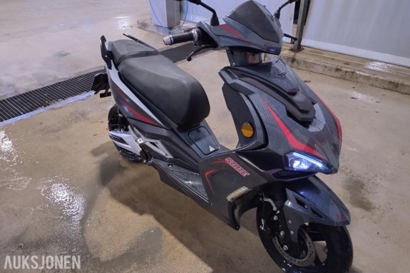 2020 EL moped - E-F11