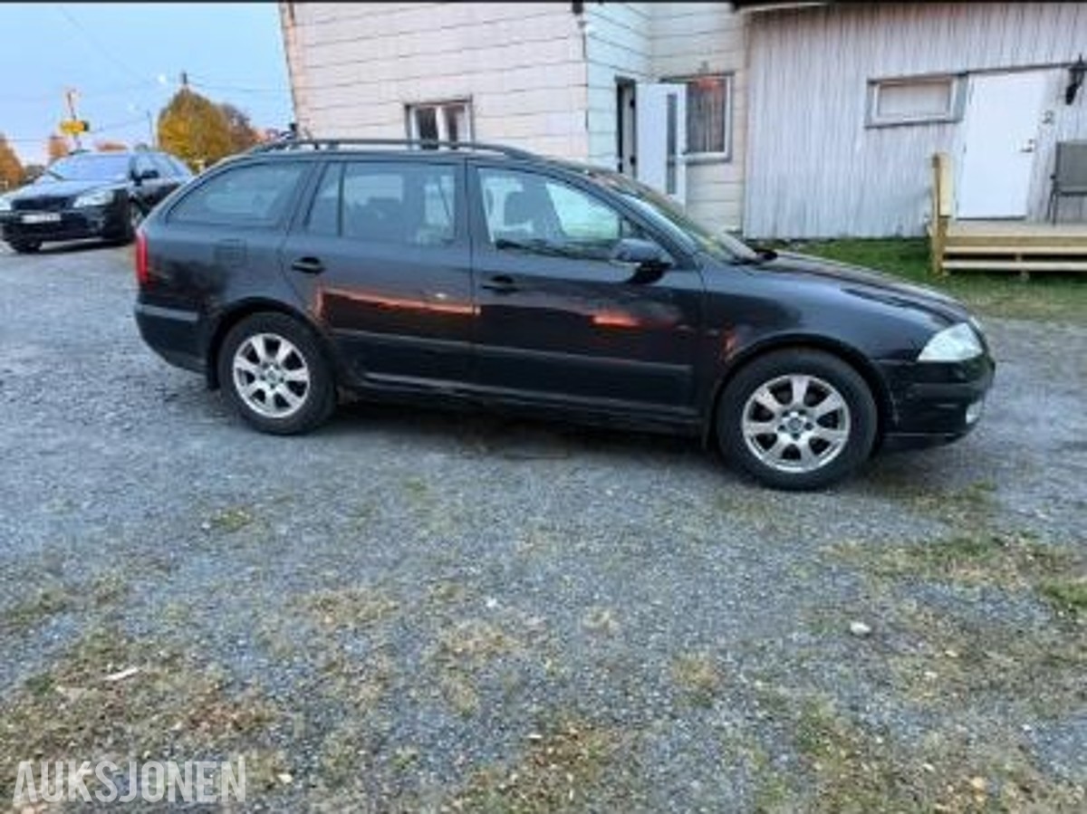 2005 Skoda Octavia 1.9 Diesel 105hk Hengerfeste EU ok til 05.2027