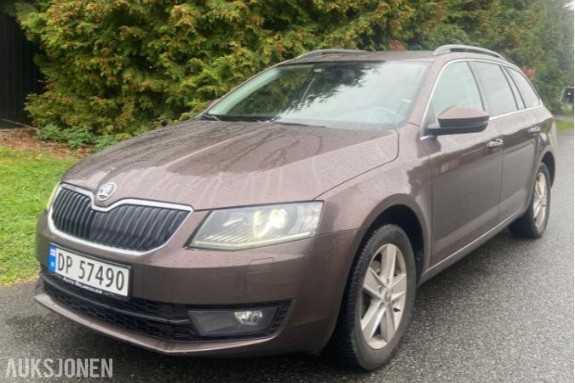 2015 Skoda Octavia 1.6 Diesel, 158000km, Automat, Cruisekontroll, Hengerfeste, EU OK til 08.2028