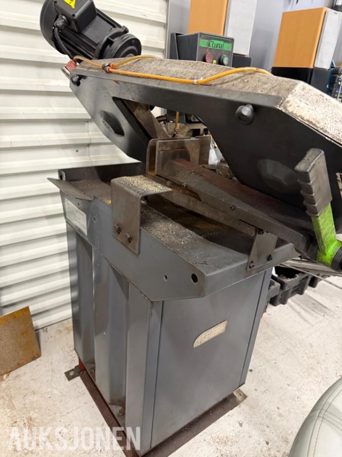 Luna MBH metallbåndsag – 400V – Hydraulisk senking