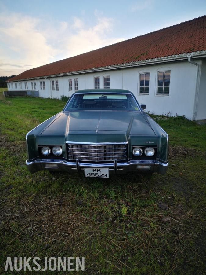 1972 LINCOLN CONTINENTAL