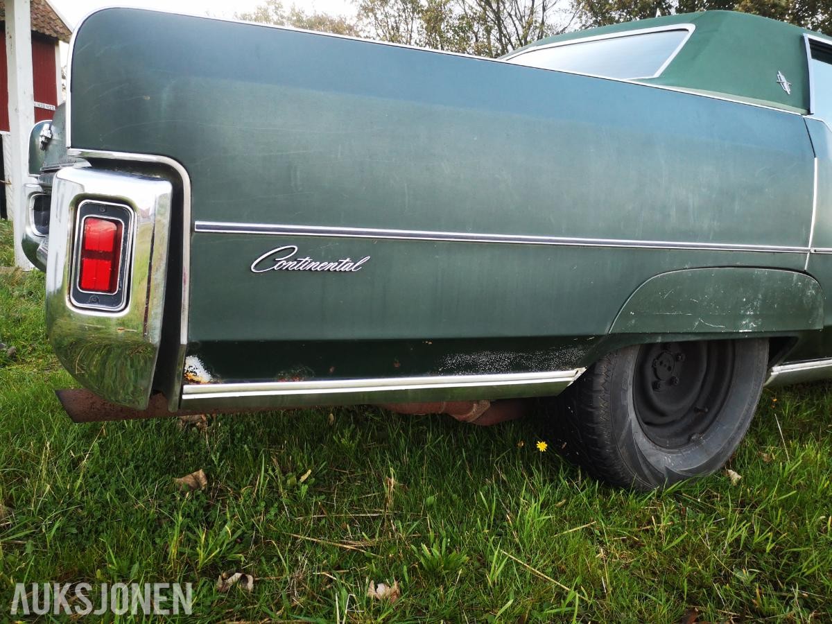 1972 LINCOLN CONTINENTAL