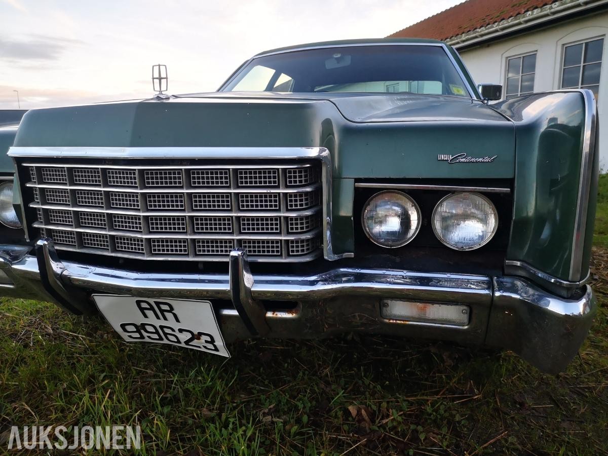 1972 LINCOLN CONTINENTAL