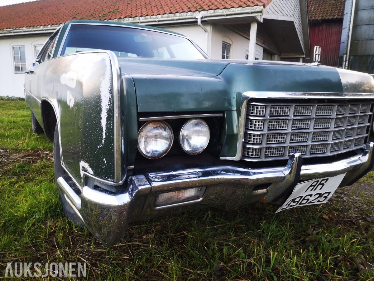 1972 LINCOLN CONTINENTAL