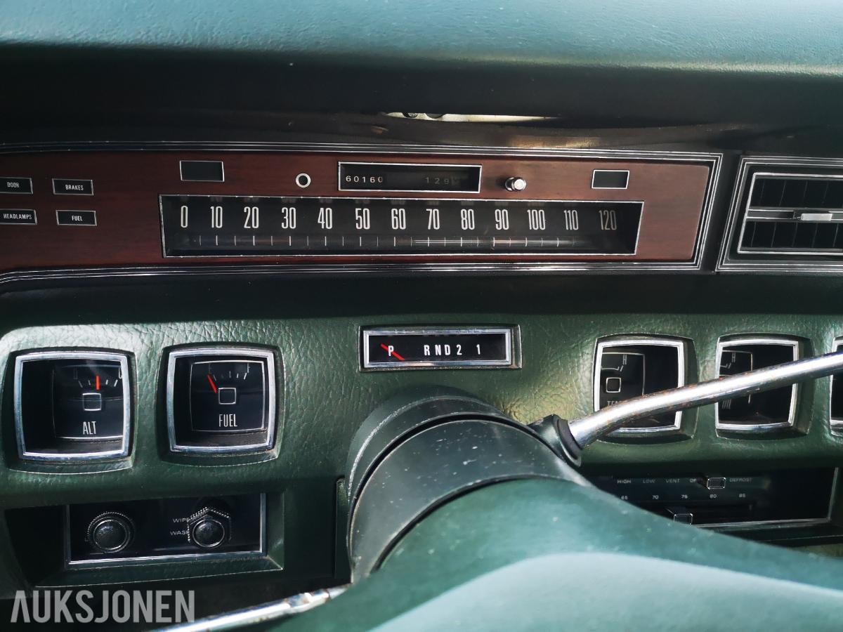1972 LINCOLN CONTINENTAL
