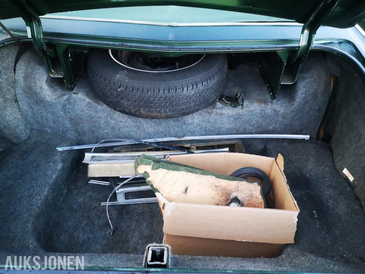 1972 LINCOLN CONTINENTAL
