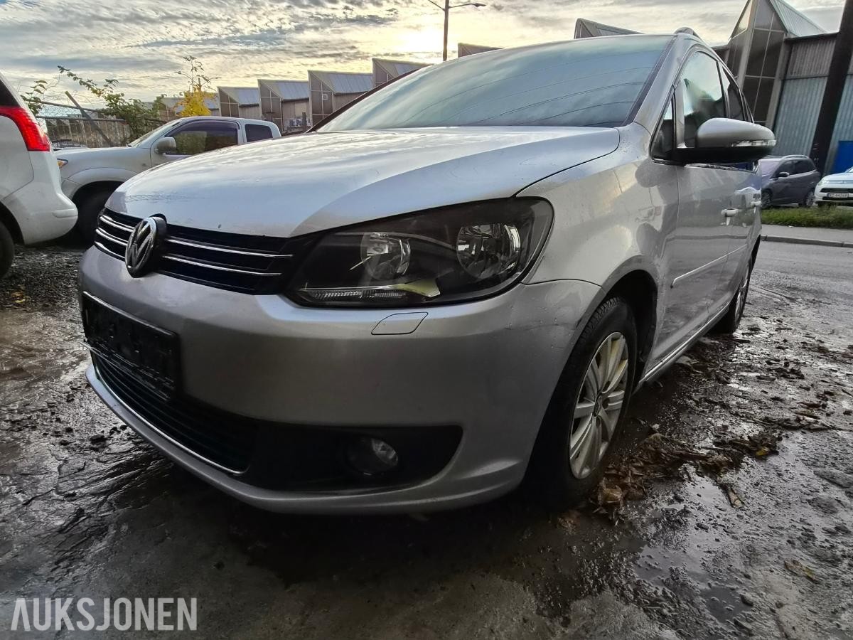 2013 Volkswagen Touran 1.6 Diesel 105hk EU godkjent til 04.2028