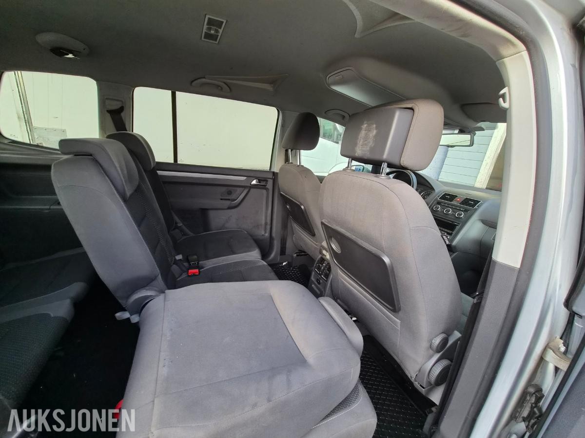 2013 Volkswagen Touran 1.6 Diesel 105hk EU godkjent til 04.2028
