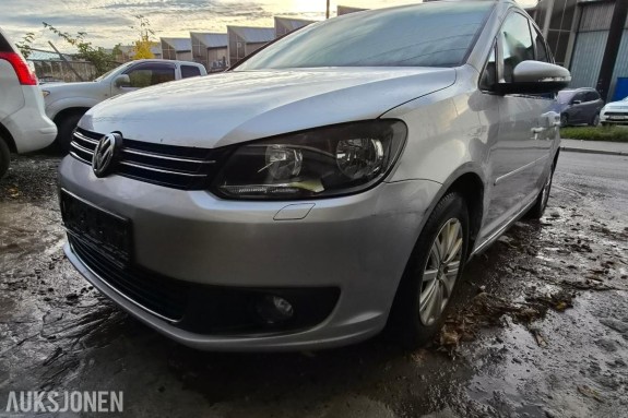 2013 Volkswagen Touran 1.6 Diesel 105hk EU godkjent til 04.2028