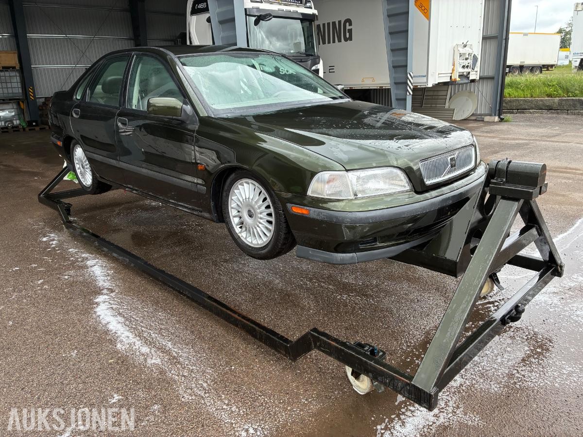Volvo S 40 - Veltepetter Velt - belte - demonstrasjon