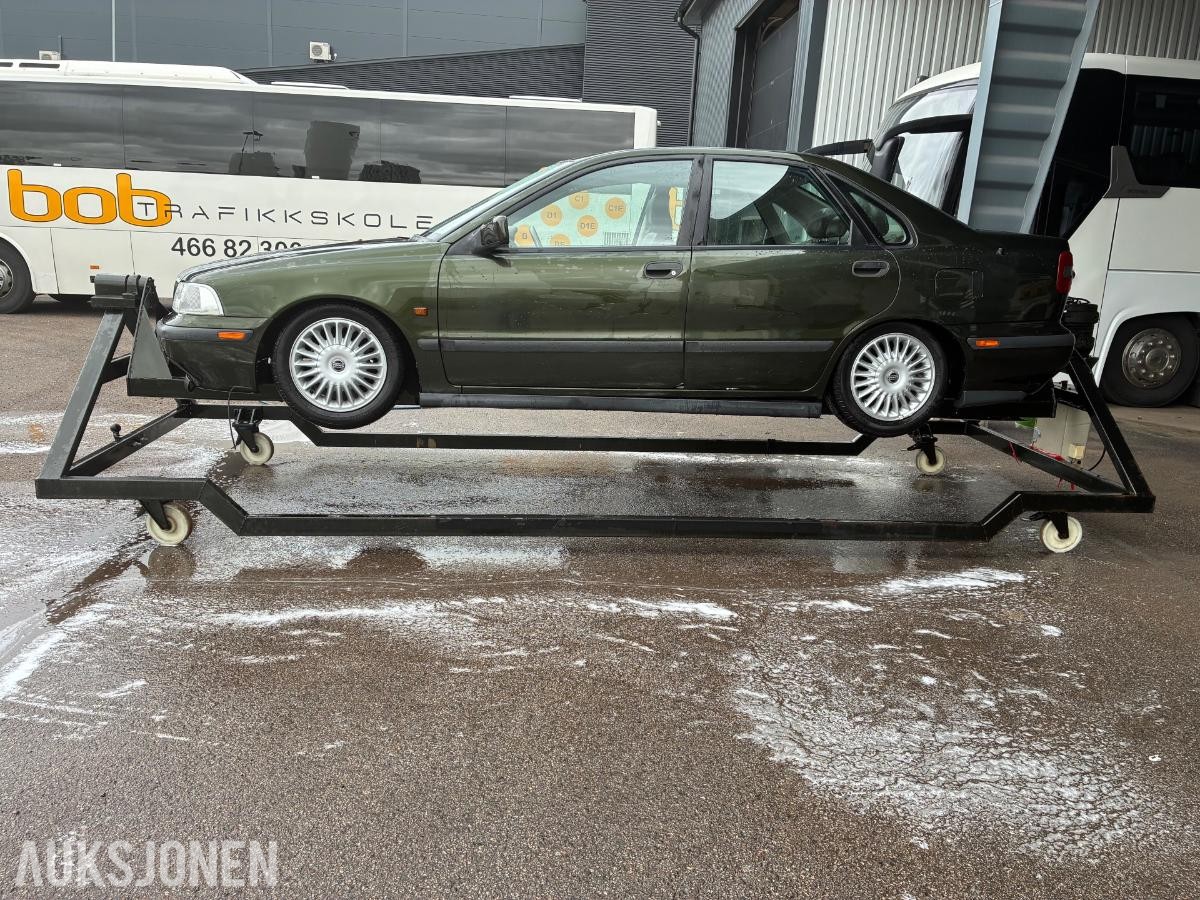 Volvo S 40 - Veltepetter Velt - belte - demonstrasjon
