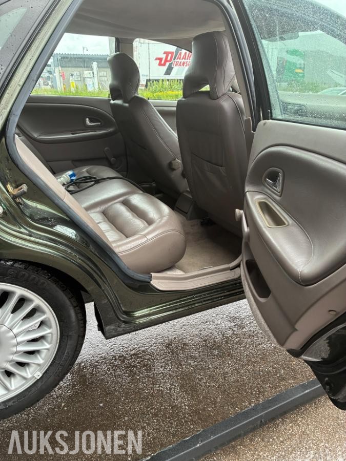 Volvo S 40 - Veltepetter Velt - belte - demonstrasjon