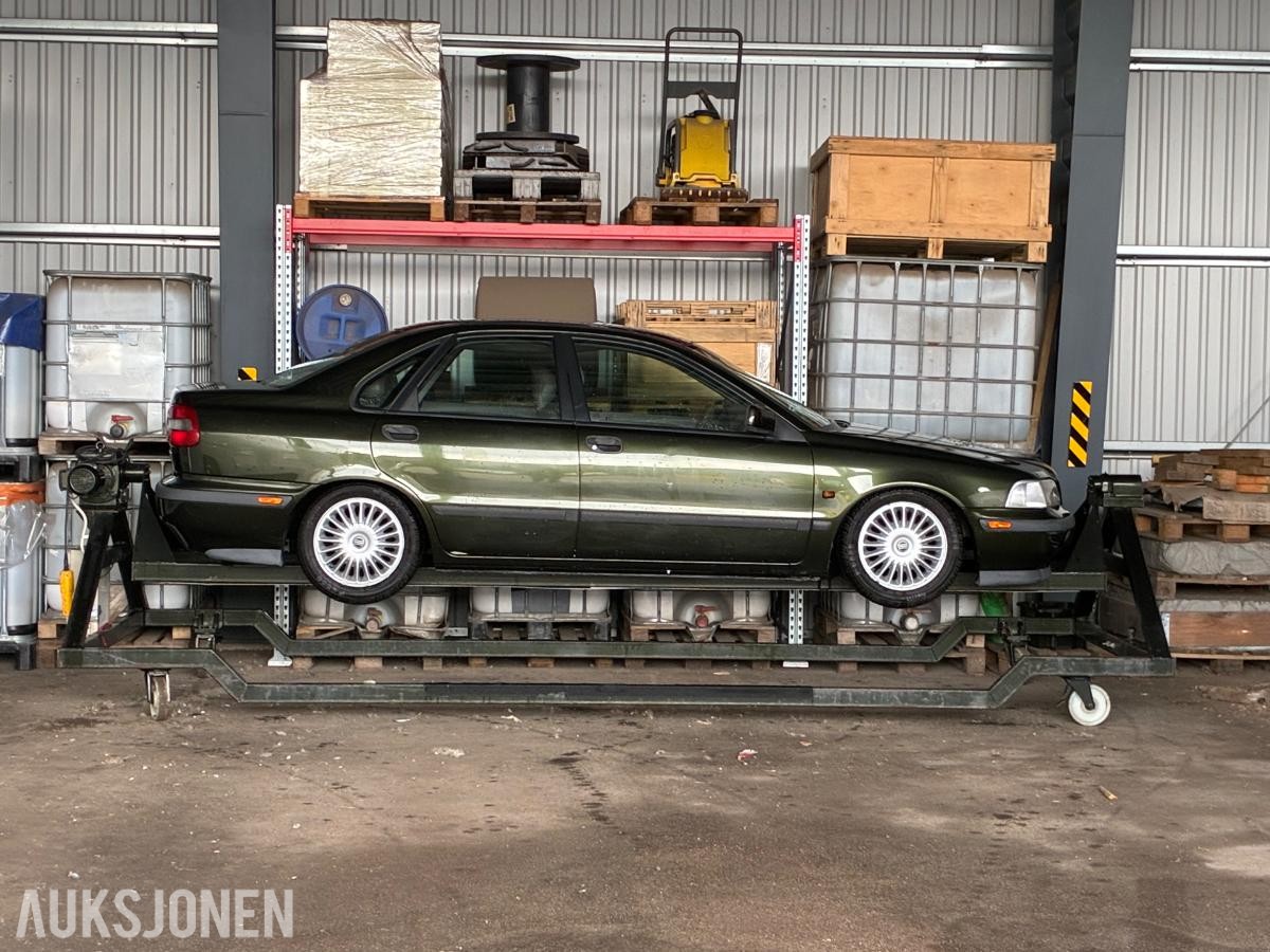 Volvo S 40 - Veltepetter Velt - belte - demonstrasjon