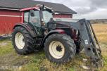 2007 Valtra N121 med vendbar førerplass. 