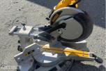 DEWALT DW017 KAPP- OG GJÆRSAG PÅ BATTERI