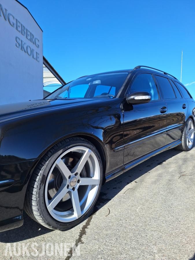2003 Mercedes-Benz E-Klasse, E 500 5.0-306, 201320km