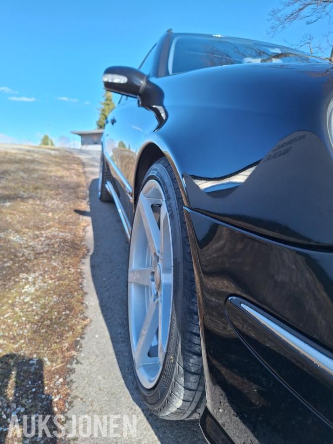 2003 Mercedes-Benz E-Klasse, E 500 5.0-306, 201320km