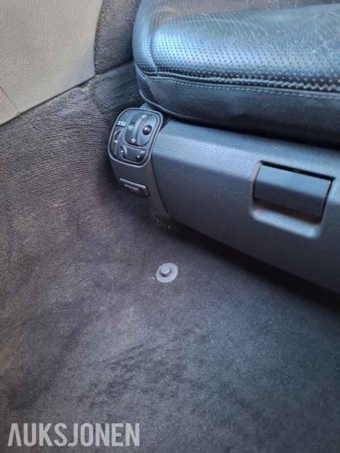 2003 Mercedes-Benz E-Klasse, E 500 5.0-306, 201320km