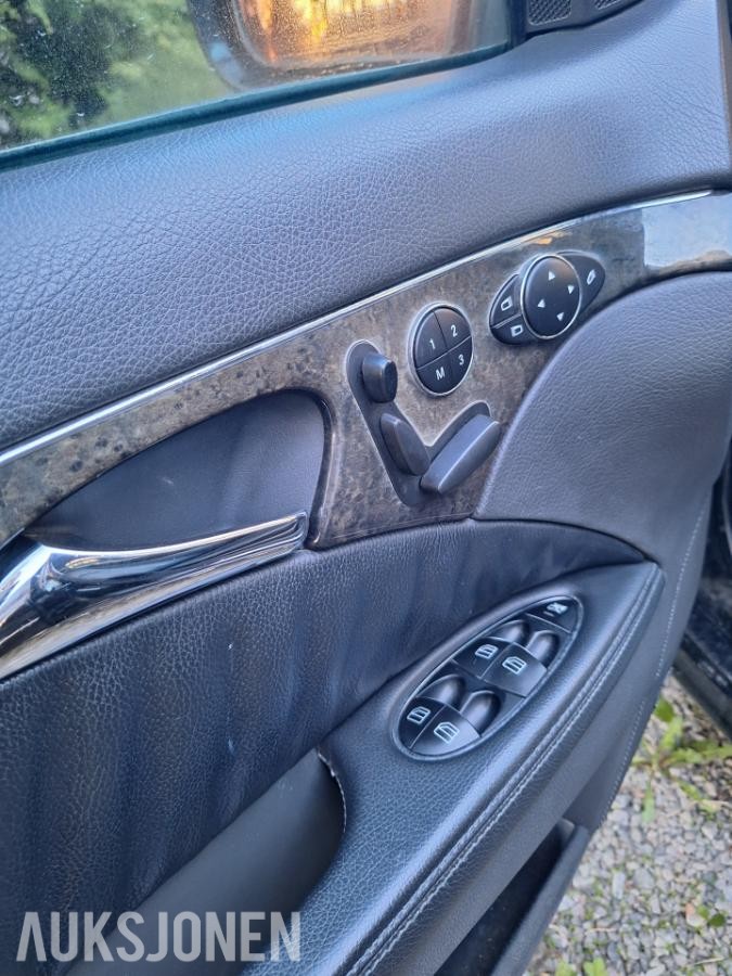 2003 Mercedes-Benz E-Klasse, E 500 5.0-306, 201320km