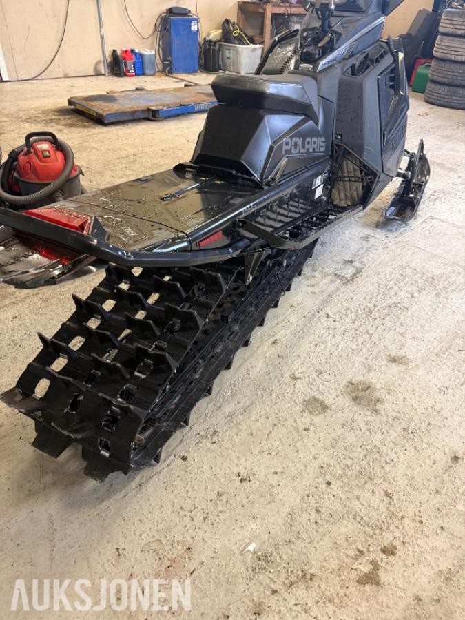 2022 Polaris 850 RMK Khaos Slash Snøscooter