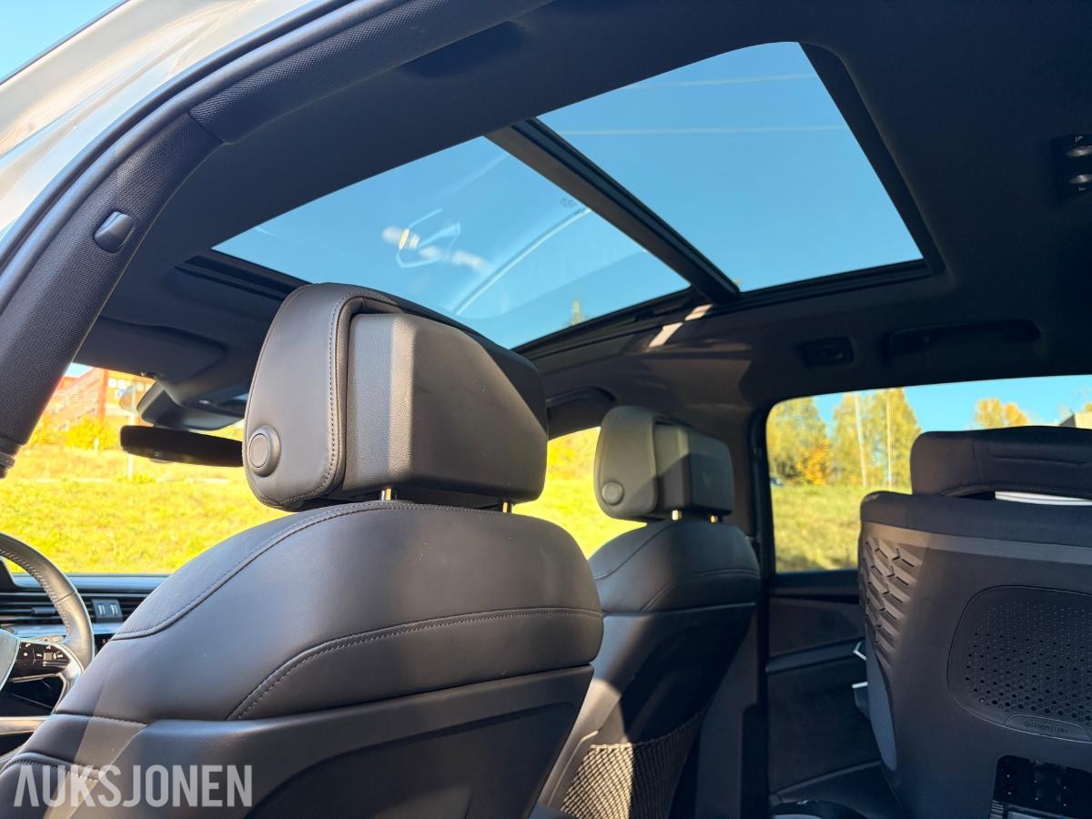2021 Audi e-tron 55 quattro Panorama soltak, Nightvision, Hengerfeste, B&O