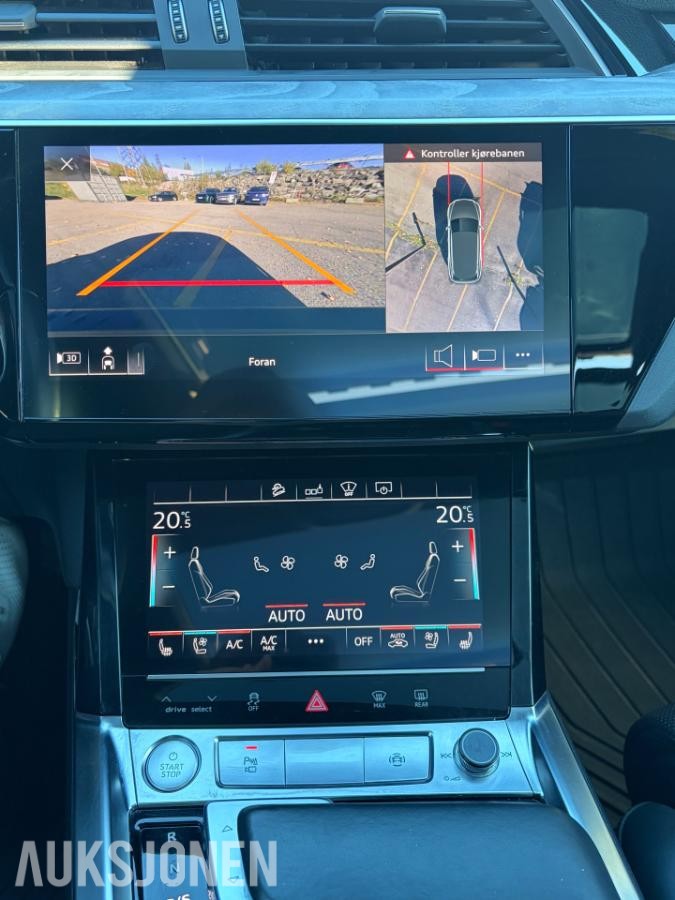 2021 Audi e-tron 55 quattro Panorama soltak, Nightvision, Hengerfeste, B&O