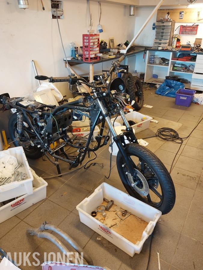 5 STK KAWASAKI DELESYKLER SR650 / KLR 600