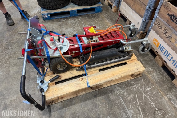 2013 InfraWeeder Master 510R ugressbrenner - infrarød gassbrenner for propan - 22,5 kW - tre brennere - lufthjul og svingbart styrehjul