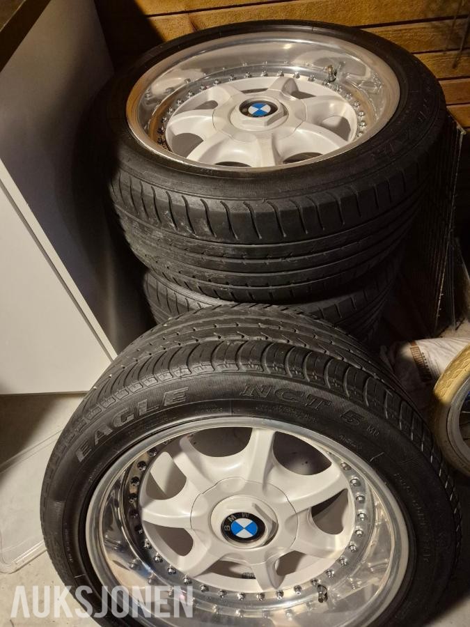 BMW 635 CSi E24 1978 – Restaurert klassiker – Reparasjonsobjekt