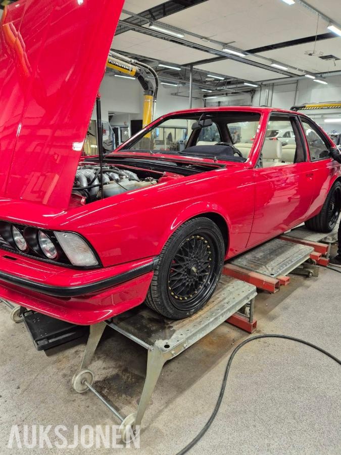 BMW 635 CSi E24 1978 – Restaurert klassiker – Reparasjonsobjekt